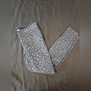 Old Navy Gray Black White Cheetah Leggings Size Medium